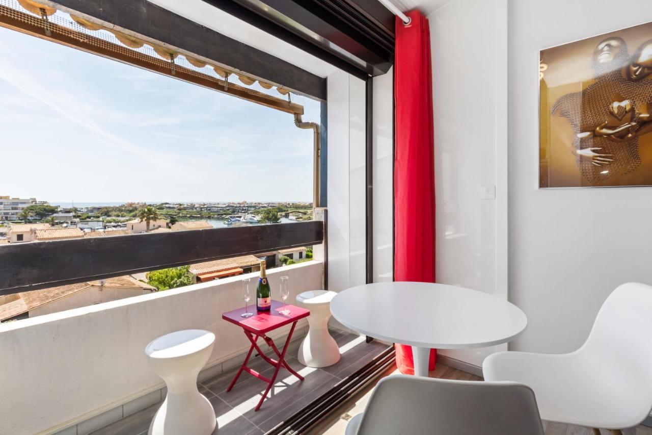 Studio Vue Mer Panoramique, Piscine Port Venus Village Naturiste 阿格德 外观 照片